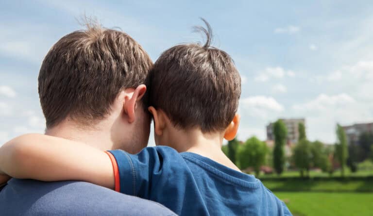 Common Reasons Fathers May Lose Custody in Court