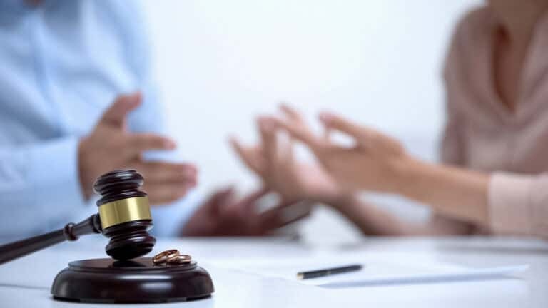 Determining Spousal Eligibility for Alimony in Colorado
