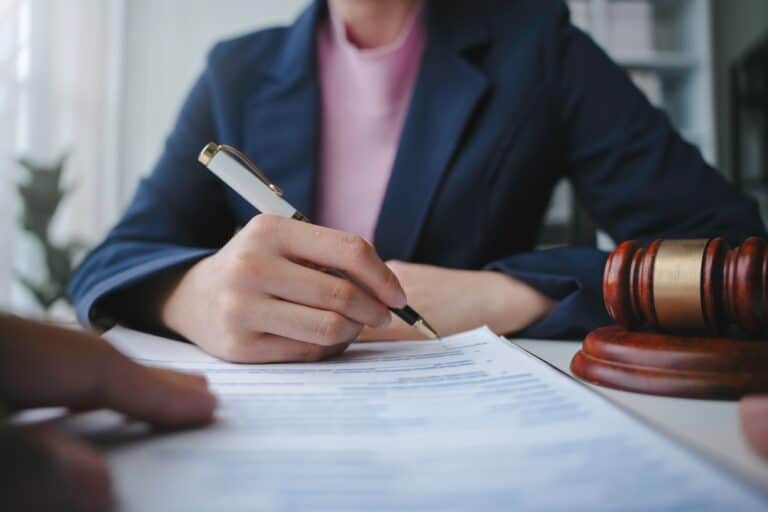 Do Bank Accounts With Beneficiaries Have to Go Through Probate?
